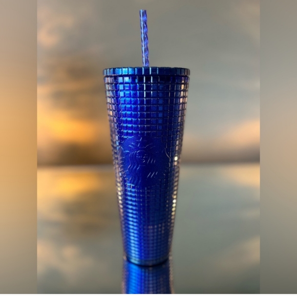 SALE!! 2 FOR $30 Starbucks Blueberry Pearl Grid Glitter Venti 24 oz Tumbler Cup - Picture 2 of 12